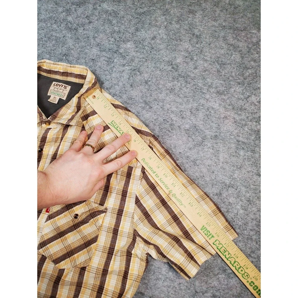 Vintage Levis Authentic Jeans Wear Western Pearl Snap Shirt Brown Plaid Mens XL